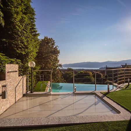 Villa Buzzi Besozzo Luaran gambar