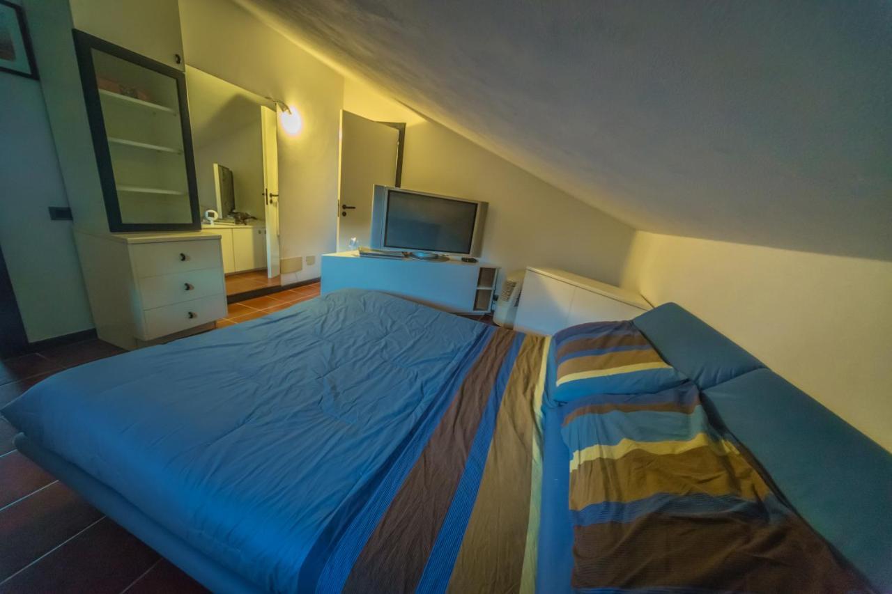 Villa Buzzi Besozzo Luaran gambar