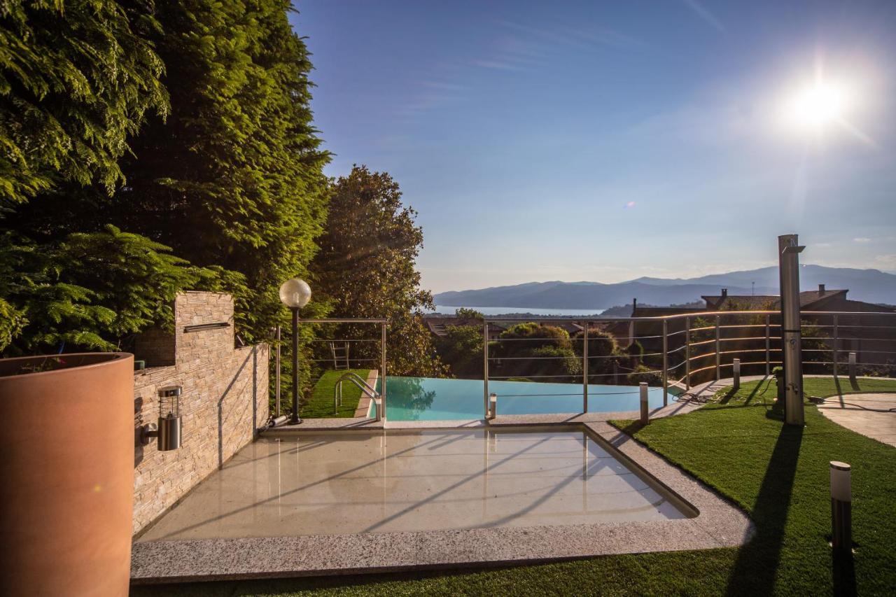 Villa Buzzi Besozzo Luaran gambar